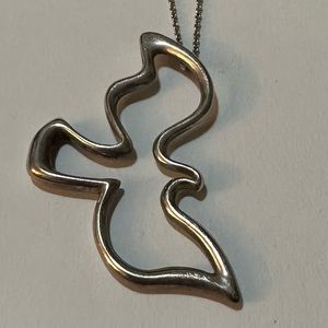 Tiffany & Co Paloma Picasso Dove Pendant Necklace Sterling Silver.